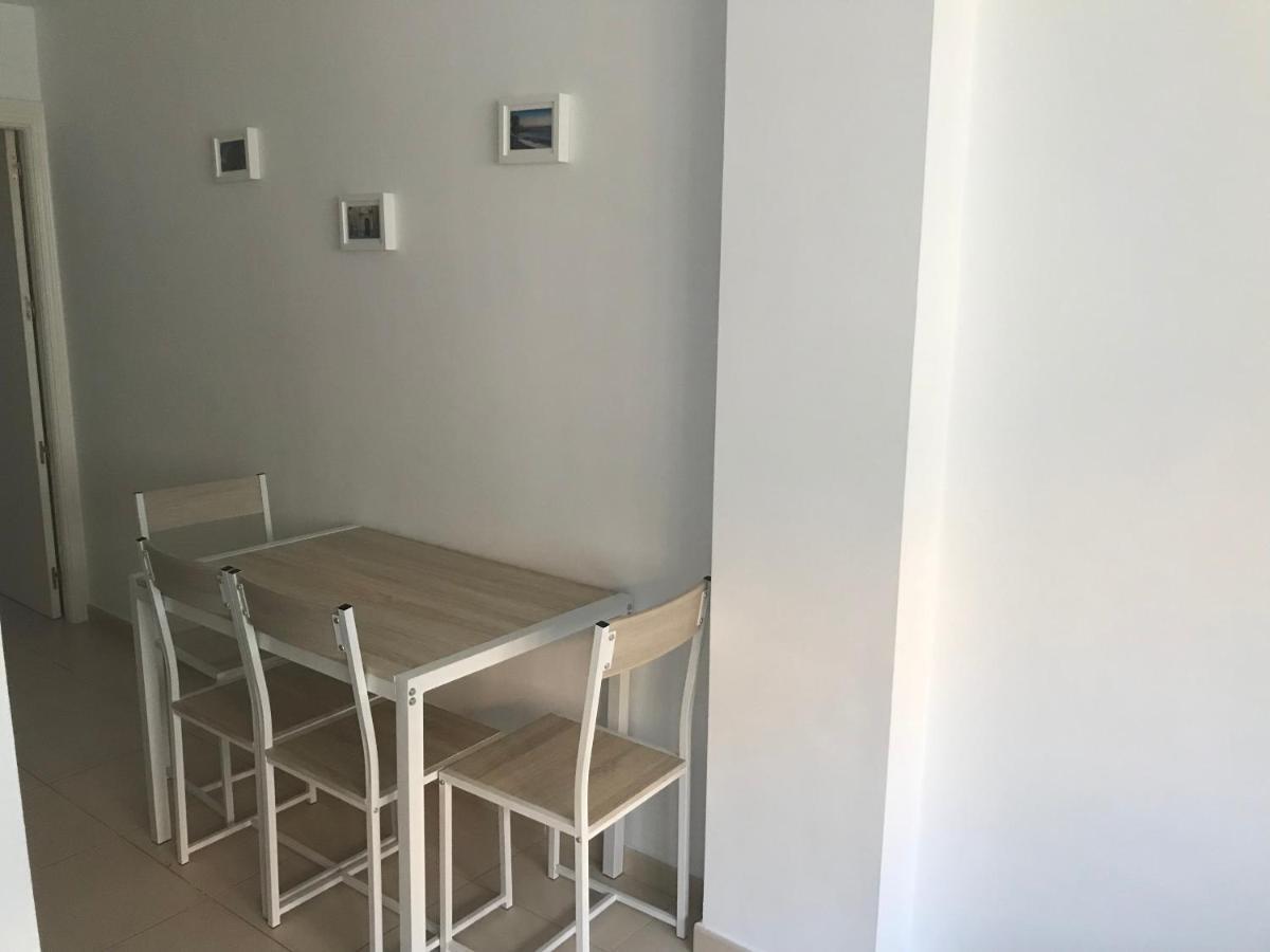 Ilios Apartamentos Málaga Zimmer foto